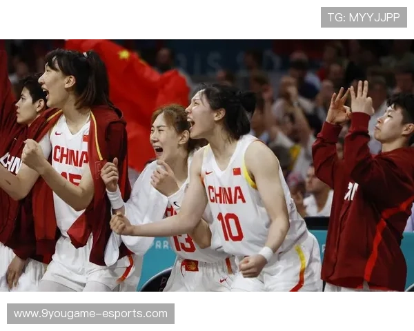 中国女篮的微笑照亮世界，你知道中国女篮