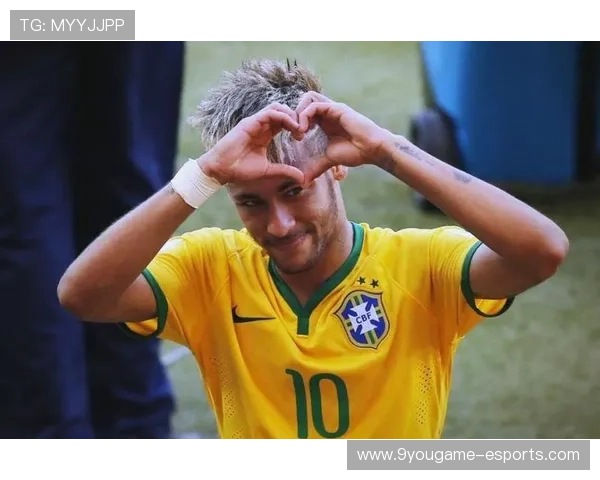 内马尔摆动假动作晃出横向空间,演绎足球艺术的极致魅力 内马尔摆动假动作晃出横向空间,演绎足球艺术的极致魅力