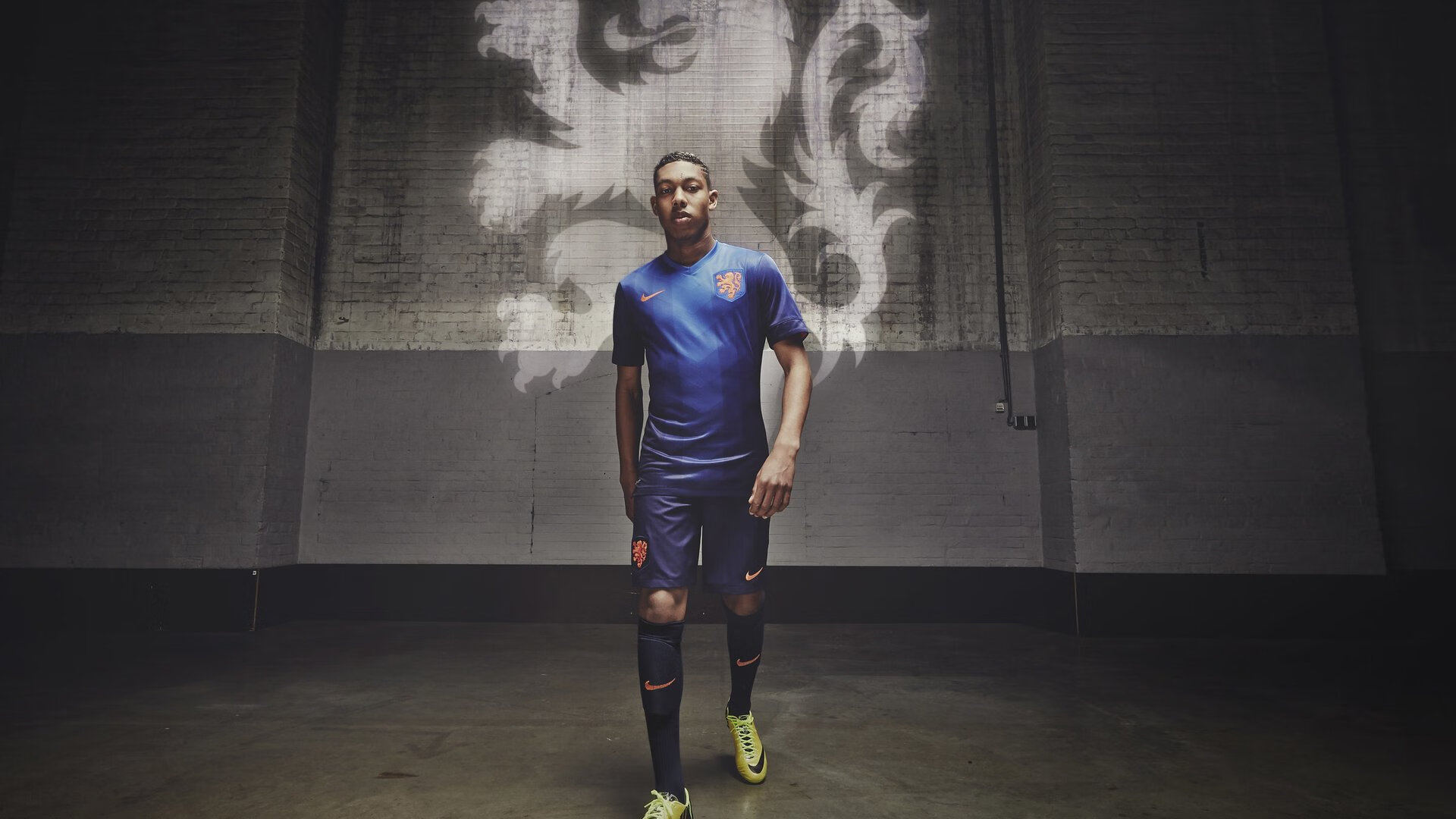 全国少儿轮滑挑战赛 三岁组平衡车+滑步项目萌翻全场